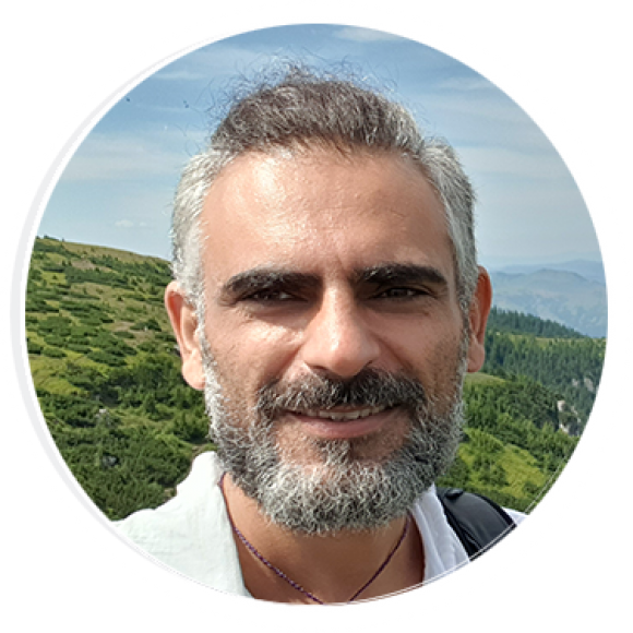 Profile picture of Adrian